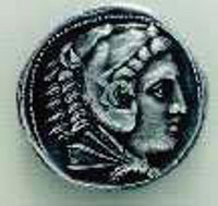 3. Ασημένιο νόμισμα. Από τη μια πλευρά εικονίζεται η μορφή του Μ. Αλεξάνδρου (Αθήνα, Νομισματικό Μουσείο).