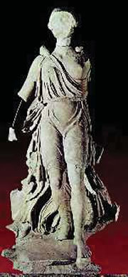 6. Η Νίκη του Παιωνίου (Μουσείο Αρχαίας Oλυμπίας)