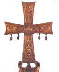 1. Ο σταυρός ήταν σύμβολο της θρησκείας και του κράτους (Μουσείο Βατικανού).