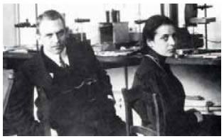 Ο Ότο Χαν (Otto Hann) και η Λίζε Μάιτνερ (Lize Meitner) στο εργαστήριό τους στο Βερολίνο.
