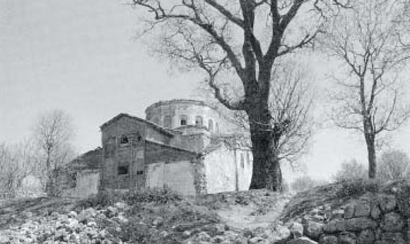 Η Αγία Σοφία Βιζύης, όπως σώζεται στο επάνω κάστρο της άλλοτε οχυρής Πολιτείας των Βυζαντινών (εκδ. Λούση Μπρατζιώτη