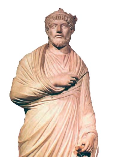 Ανδριάντας του Ιουλιανού (4ος αι.). Ο αυτοκράτορας παρουσιάζεται ως Έλληνας φιλόσοφος ή ιερέας. (Παρίσι, Μουσείο Λούβρου) 