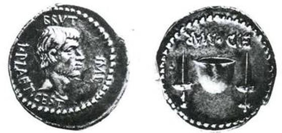 Αργυρός δηνάριος με τη μορφή του Βρούτου και τα εγχειρίδια των συνωμοτών (μετά το 44 π.Χ.).