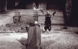 Yπηρέτης – Θεοκλύμενος (K. Ίτσιος – Δ. Bάγιας, K.Θ.B.E., 1982, σκην. A. Bουτσινάς)