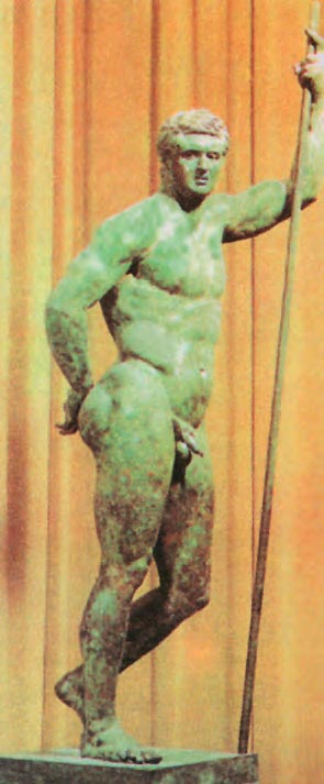 Ορειχάλκινο άγαλμα ηγεμόνα ελληνιστικού βασιλείου των χρόνων της ρωμαϊκής επέκτασης (μέσα του 2ου αι. π.Χ.). Αποδίδεται με τον τρόπο εκείνο που στους κλασικούς χρόνους απεικόνιζαν τους θεούς ή τους αθλητές. (Ρώμη, Μουσείο Θερμών) 